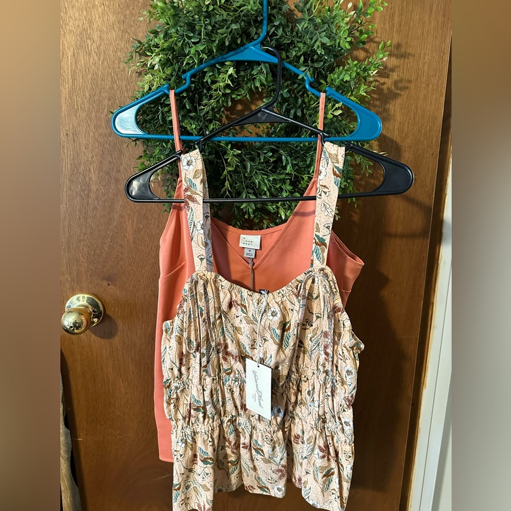 Target Brands Universal Thread & A New Day Tank Top Bundle of 2, NWT, M